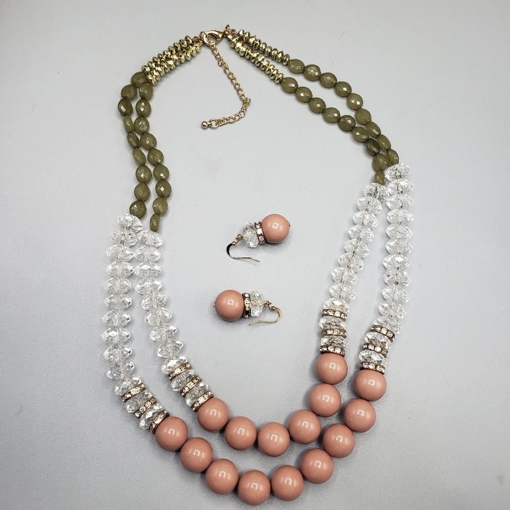 Crystal w/ Olive Green & Beige Elements - Elegant Glamour Neck/Earring Set